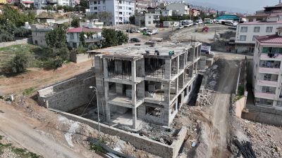 Büyükşehir Belediyesi tarafından yapımına başlanan Piri Reis Çocuk Gündüz Bakımevi’nin