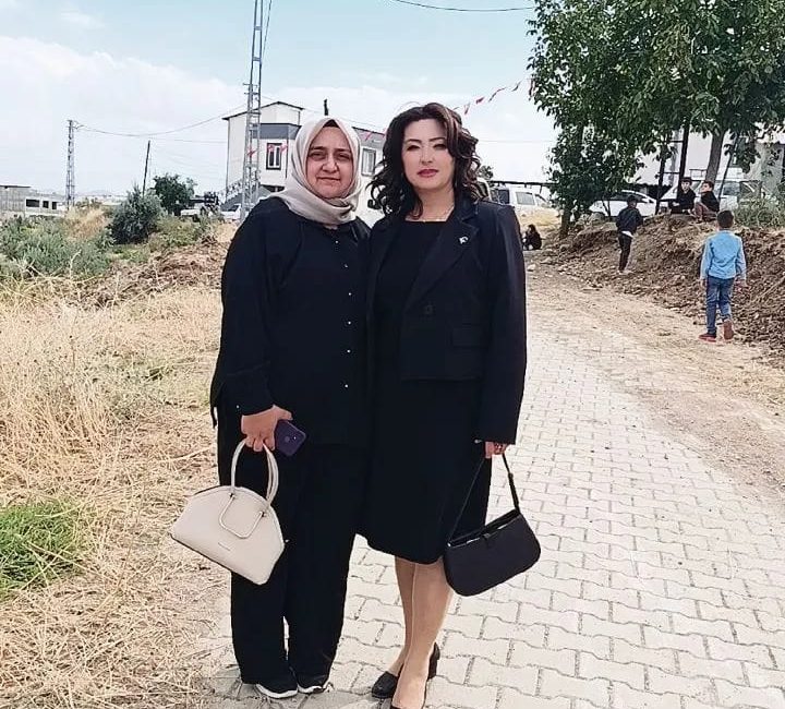 Milli Yol Partisi Kahramanmaraş Kadın Kolları İl Başkanı Özlem Yüce,