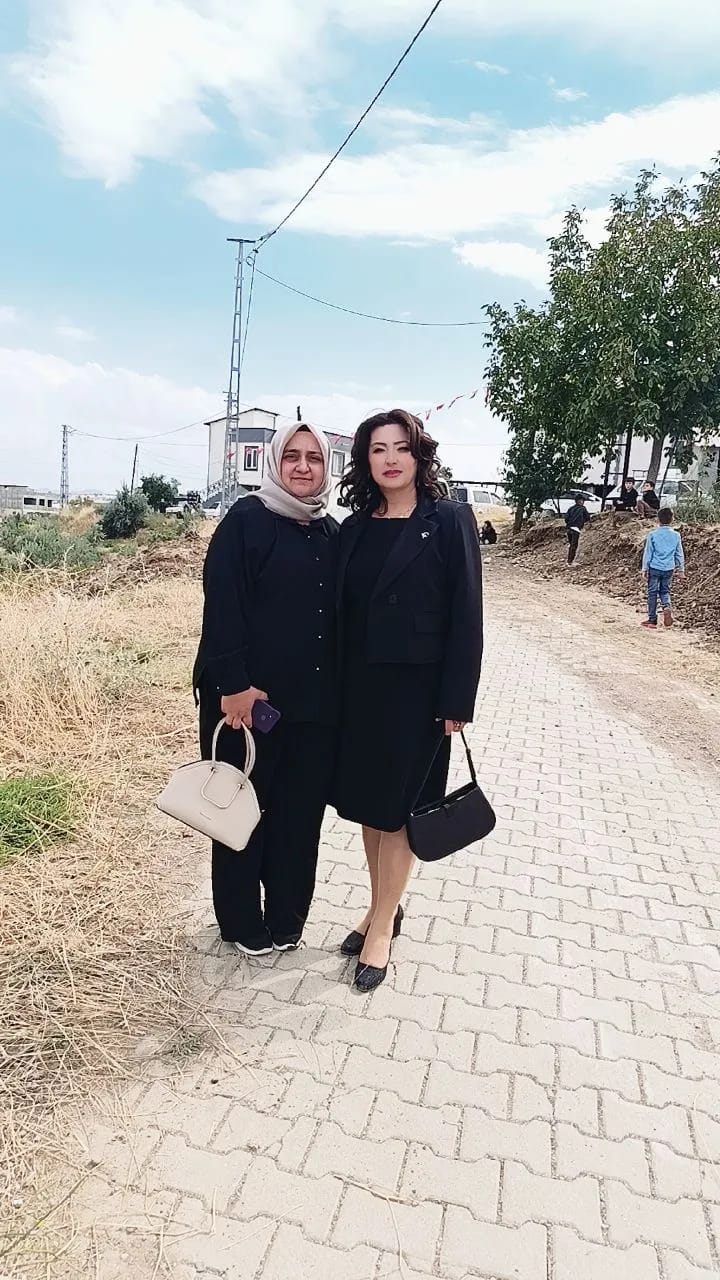 Milli Yol Partisi Kahramanmaraş Kadın Kolları İl Başkanı Özlem Yüce,