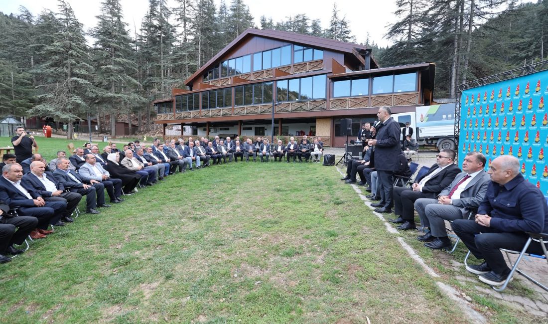 Onikişubat Belediye Başkanı Hanifi Toptaş, 19 Ekim Muhtarlar Günü dolayısıyla
