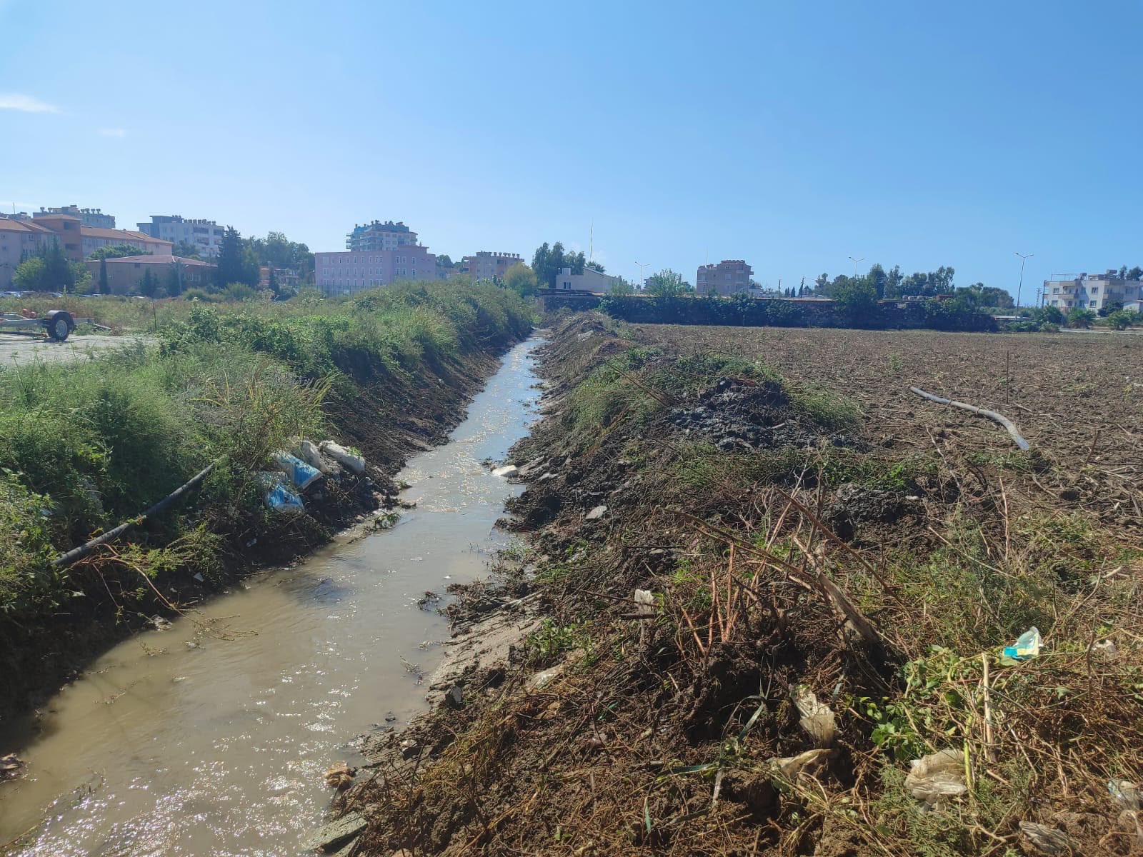 ADANA – Yumurtalık Belediyesi, olası yağışlarda yaşanabilecek taşkın ve su