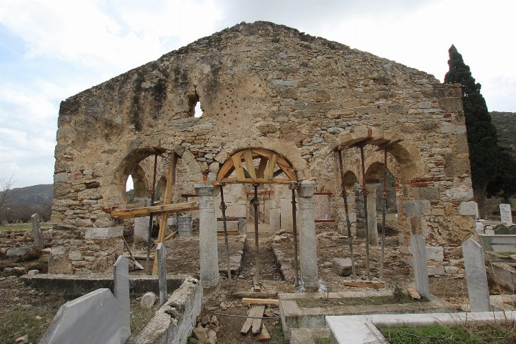 Muğla Büyükşehir Belediyesi, Datça’nın Çeşmeköy mahallesinde gerçekleştirdikleri restorasyon hakkında ortaya